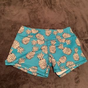 Born primitive shorts